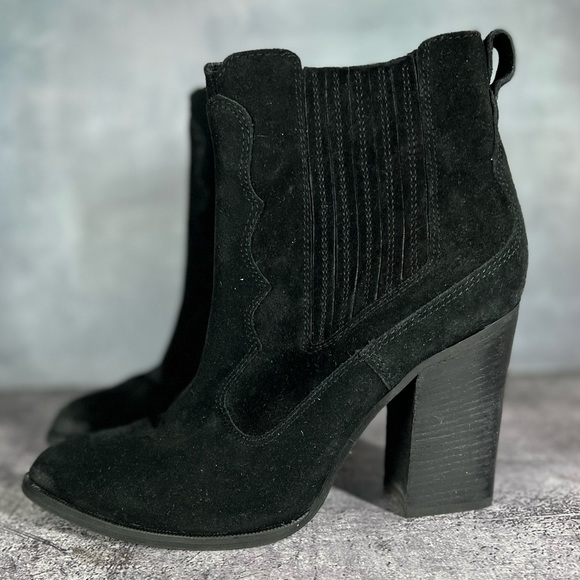 Dolce Vita Black Ankle Boots - Picture 3 of 13